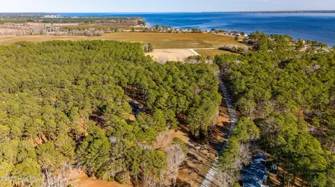157 Corrolla Loop Rd, Oriental, NC 28571 photo 11