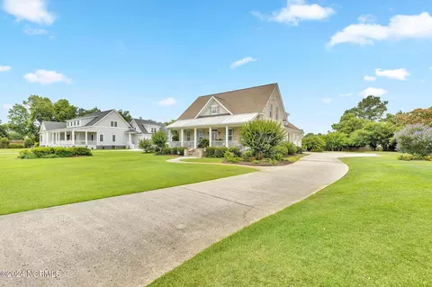 103 Bell Farm Ln, Hampstead, NC 28443