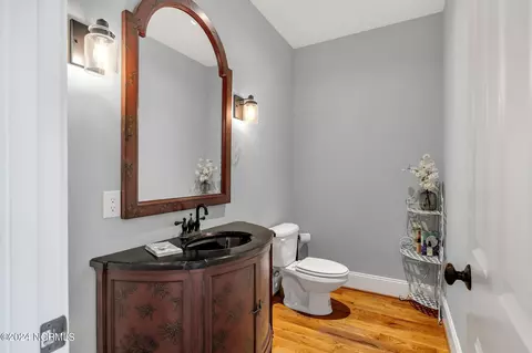 Bath - 103 Bell Farm Ln, Hampstead, NC 28443 photo 1 of 11