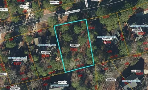 1000 Monticello Dr, Pinehurst, NC 28374