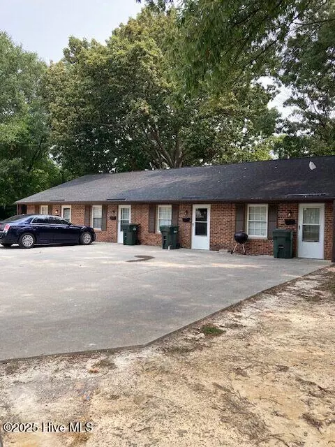 111 Gold St E, Wilson, NC 27893