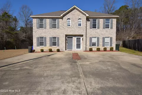 4100 Brook Creek Ln #A, Greenville, NC 27858