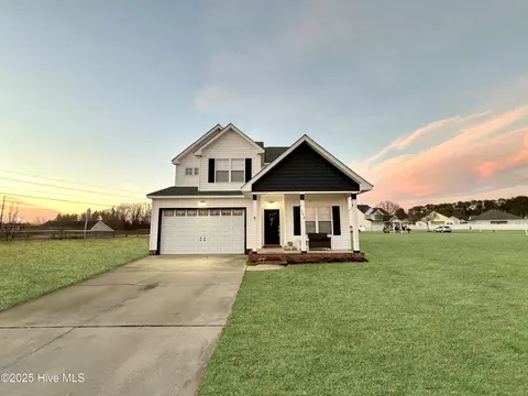 104 Barefoot Ct, Edenton, NC 27932