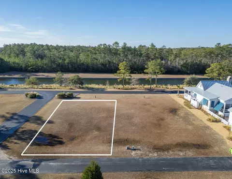 776 E Harborside Dr, Oriental, NC 28571 photo 2