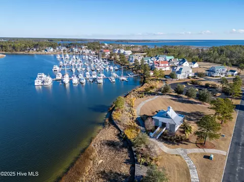 776 E Harborside Dr, Oriental, NC 28571 photo 20