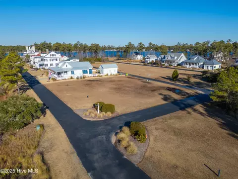 776 E Harborside Dr, Oriental, NC 28571 photo 4