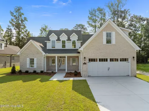 4105 Dunhagan Rd, Winterville, NC 28590