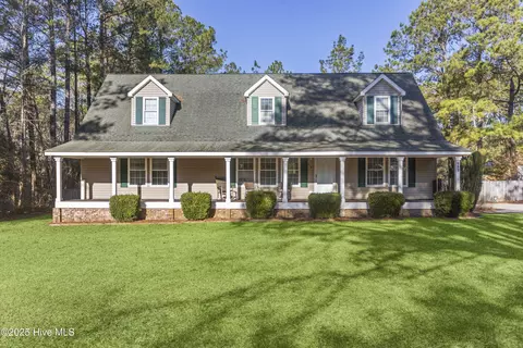 983 Castle Way NE, Leland, NC 28451