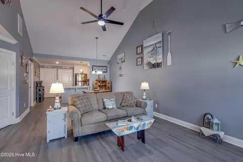 408 Stratton Pl #408, Washington, NC 27889