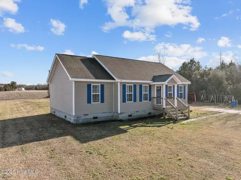 1270 Sound Side Rd, Columbia, NC 27925