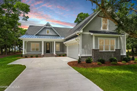 3387 Four Water Ln SW, Supply, NC 28462