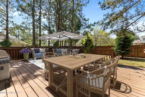 Exterior - 15 Beryl Cir, Pinehurst, NC 28374 photo 4 of 7
