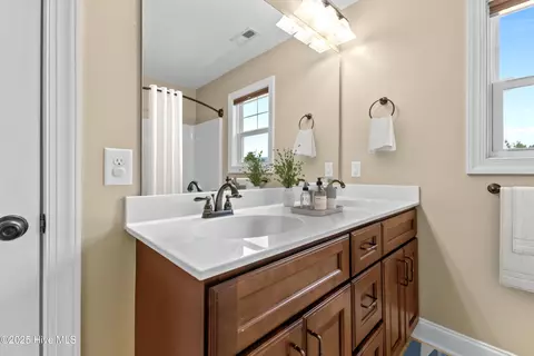 Bath - 15 Beryl Cir, Pinehurst, NC 28374 photo 4 of 4