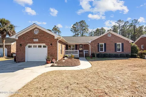 6205 Strawfield Dr, Wilmington, NC 28405