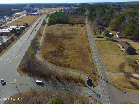1903 W Church St, Elizabeth City, NC 27909