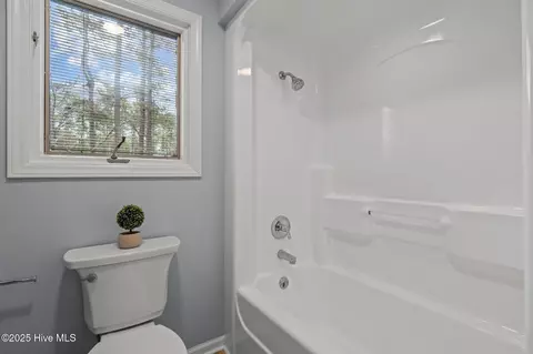 Bath - 17 Mcmichael Dr, Pinehurst, NC 28374 photo 6 of 6