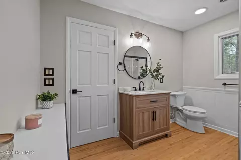 Bath - 17 Mcmichael Dr, Pinehurst, NC 28374 photo 3 of 6