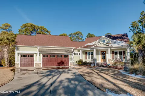 2996 Fairwinds Ct, Southport, NC 28461