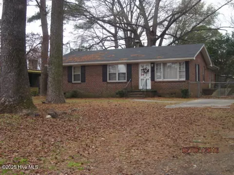 522 New Bern St SE, Wilson, NC 27893