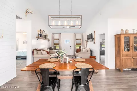 Dining - 135 Otter Loop, Barco, NC 27917 photo 3 of 4