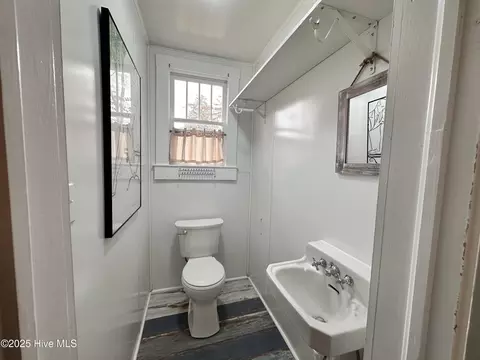 Bath - 102 E 13th St, Washington, NC 27889 photo 1 of 2