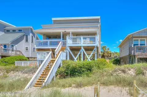 4509 W Beach Dr, Oak Island, NC 28465