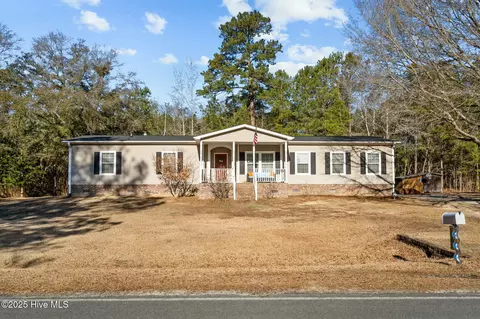 259 Over Lyon Rd, Kelly, NC 28448