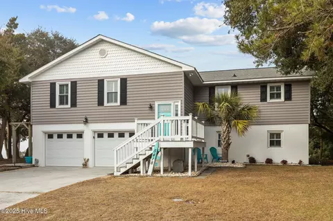 5418 Cedar Tree Ln, Emerald Isle, NC 28594