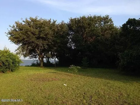 994 Seashore Dr, Atlantic, NC 28511 photo 11