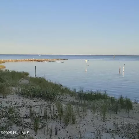 994 Seashore Dr, Atlantic, NC 28511 photo 7