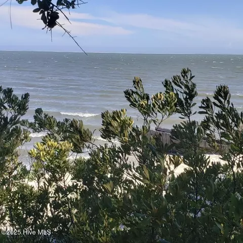 994 Seashore Dr, Atlantic, NC 28511 photo 5