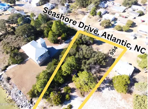 994 Seashore Dr, Atlantic, NC 28511 photo 3