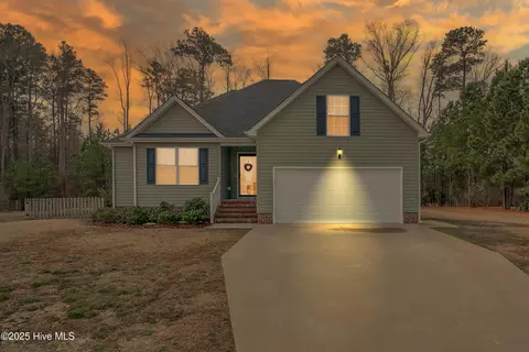 113 Enchanted Way, Elizabeth City, NC 27909