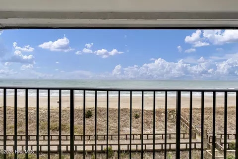 222 Carolina Beach Ave N #410, Carolina Beach, NC 28428