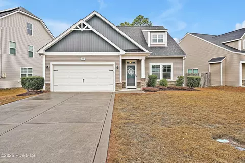 2306 Cottagefield Ln, Leland, NC 28451