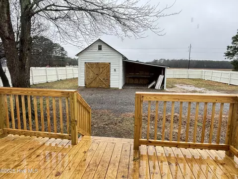 111 Lawrence St, Murfreesboro, NC 27855 photo 5