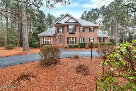 65 Shadow Ln, Whispering Pines, NC 28327