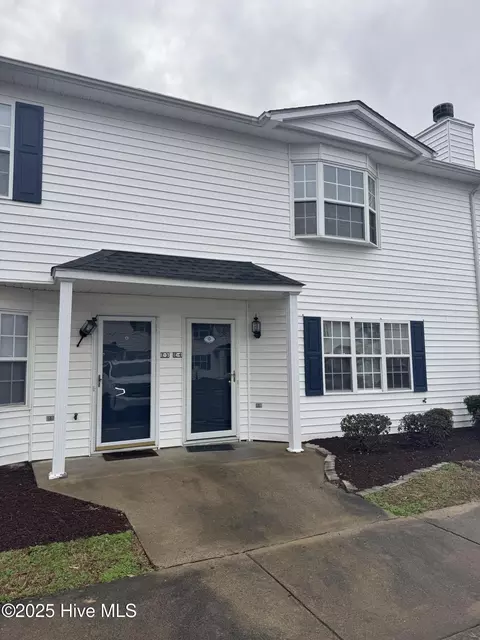 1025 Spring Forest Rd #E4, Greenville, NC 27834
