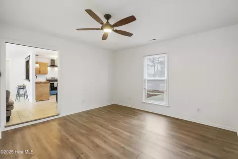 312 Dayrell Dr, Hubert, NC 28539 photo 16