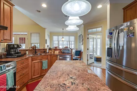 Kitchen - 122 Thames Ln, Chocowinity, NC 27817 photo 2 of 7