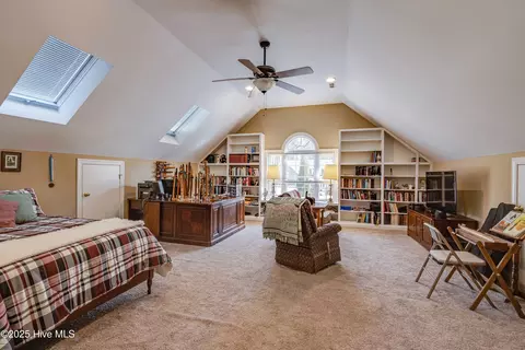 Bedroom - 122 Thames Ln, Chocowinity, NC 27817 photo 7 of 8