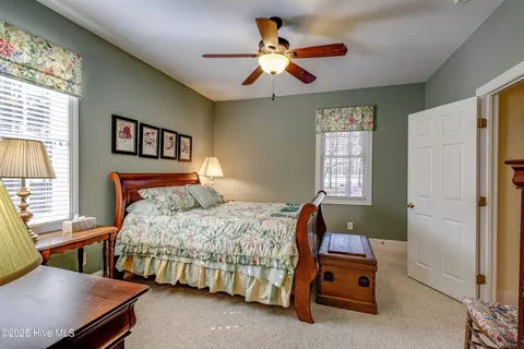 Bedroom - 122 Thames Ln, Chocowinity, NC 27817 photo 5 of 8