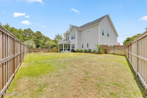 Exterior - 2201 Sloop Point Rd, Hampstead, NC 28443 photo 7 of 7