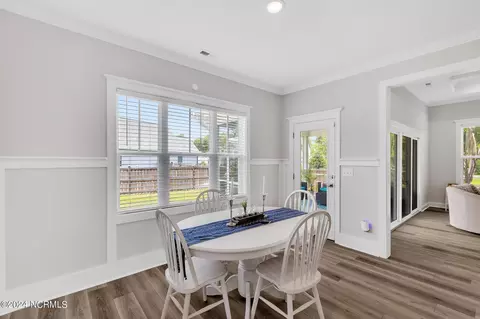 Dining - 2201 Sloop Point Rd, Hampstead, NC 28443 photo 1 of 2