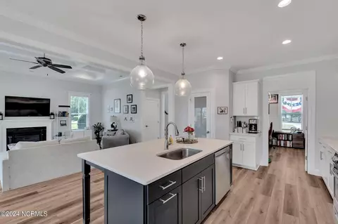 Kitchen - 2201 Sloop Point Rd, Hampstead, NC 28443 photo 1 of 4