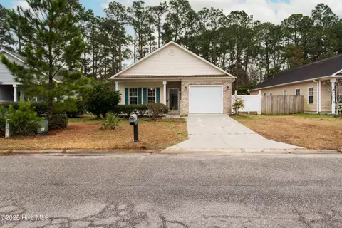 151 Raye Dr, Wilmington, NC 28412