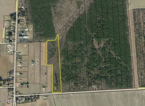 APT 1 E Ridge Road, Shawboro, NC 27973