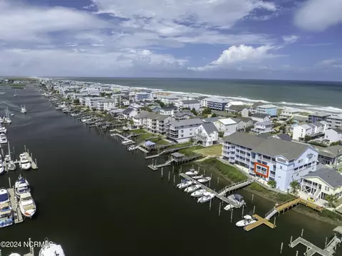 513 Canal Dr #A4, Carolina Beach, NC 28428