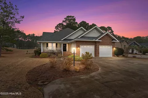 207 Baroney Place Dr, Sunset Beach, NC 28468