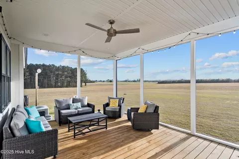 660 Mills Rd, Mount Olive, NC 28365 photo 29